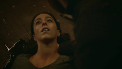 extant_GameOfThrones_3x09-TheRainsOfCastamere_4973