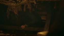 extant_GameOfThrones_3x09-TheRainsOfCastamere_4984