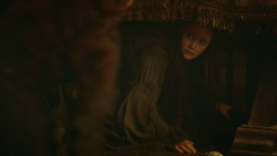 extant_GameOfThrones_3x09-TheRainsOfCastamere_4995
