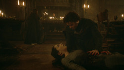 extant_GameOfThrones_3x09-TheRainsOfCastamere_5022