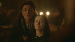 extant_GameOfThrones_3x09-TheRainsOfCastamere_5037