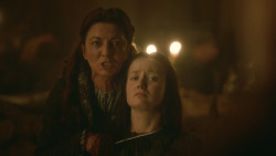 extant_GameOfThrones_3x09-TheRainsOfCastamere_5040
