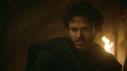 extant_GameOfThrones_3x09-TheRainsOfCastamere_5058