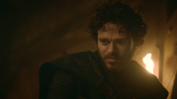 extant_GameOfThrones_3x09-TheRainsOfCastamere_5061