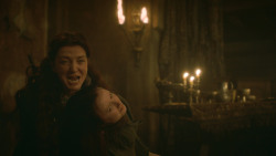 extant_GameOfThrones_3x09-TheRainsOfCastamere_5076