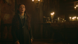 extant_GameOfThrones_3x09-TheRainsOfCastamere_5184