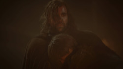extant_GameOfThrones_3x10-Mhysa_0076