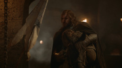 extant_GameOfThrones_3x10-Mhysa_0081