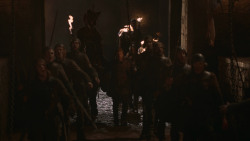 extant_GameOfThrones_3x10-Mhysa_0106