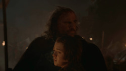 extant_GameOfThrones_3x10-Mhysa_0148