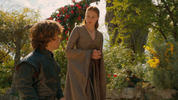 extant_GameOfThrones_3x10-Mhysa_0204
