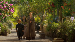 extant_GameOfThrones_3x10-Mhysa_0240