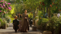 extant_GameOfThrones_3x10-Mhysa_0241