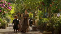 extant_GameOfThrones_3x10-Mhysa_0242