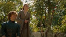 extant_GameOfThrones_3x10-Mhysa_0250