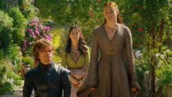 extant_GameOfThrones_3x10-Mhysa_0289