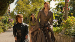 extant_GameOfThrones_3x10-Mhysa_0298