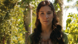 extant_GameOfThrones_3x10-Mhysa_0306