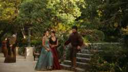 extant_GameOfThrones_3x10-Mhysa_0354