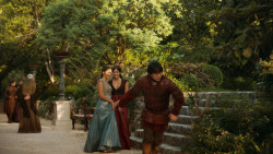 extant_GameOfThrones_3x10-Mhysa_0355