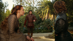 extant_GameOfThrones_3x10-Mhysa_0360