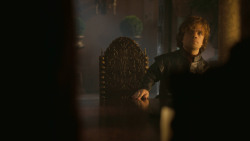 extant_GameOfThrones_3x10-Mhysa_0386
