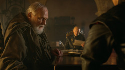 extant_GameOfThrones_3x10-Mhysa_0407