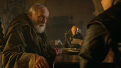 extant_GameOfThrones_3x10-Mhysa_0409