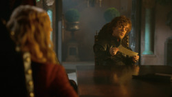 extant_GameOfThrones_3x10-Mhysa_0428