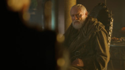 extant_GameOfThrones_3x10-Mhysa_0691