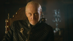 extant_GameOfThrones_3x10-Mhysa_0957