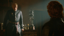extant_GameOfThrones_3x10-Mhysa_1010