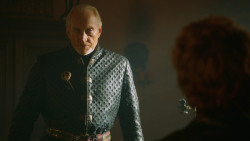 extant_GameOfThrones_3x10-Mhysa_1078