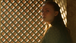 extant_GameOfThrones_3x10-Mhysa_1173