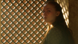 extant_GameOfThrones_3x10-Mhysa_1183