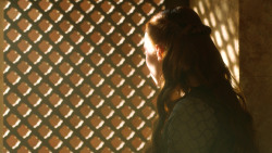 extant_GameOfThrones_3x10-Mhysa_1186