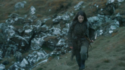 extant_GameOfThrones_3x10-Mhysa_1214