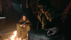 extant_GameOfThrones_3x10-Mhysa_1274