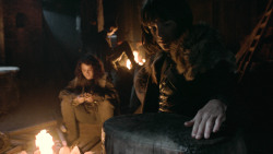 extant_GameOfThrones_3x10-Mhysa_1284