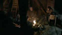 extant_GameOfThrones_3x10-Mhysa_1360