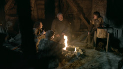 extant_GameOfThrones_3x10-Mhysa_1365