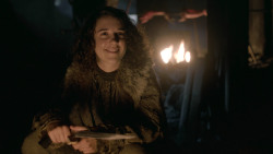 extant_GameOfThrones_3x10-Mhysa_1400