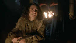 extant_GameOfThrones_3x10-Mhysa_1401