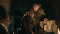extant_GameOfThrones_3x10-Mhysa_1410