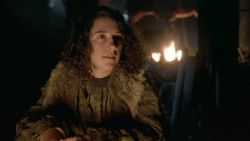 extant_GameOfThrones_3x10-Mhysa_1416