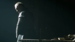extant_GameOfThrones_3x10-Mhysa_1439