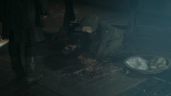 extant_GameOfThrones_3x10-Mhysa_1458