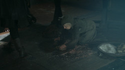 extant_GameOfThrones_3x10-Mhysa_1461