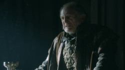 extant_GameOfThrones_3x10-Mhysa_1547