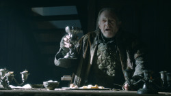 extant_GameOfThrones_3x10-Mhysa_1562